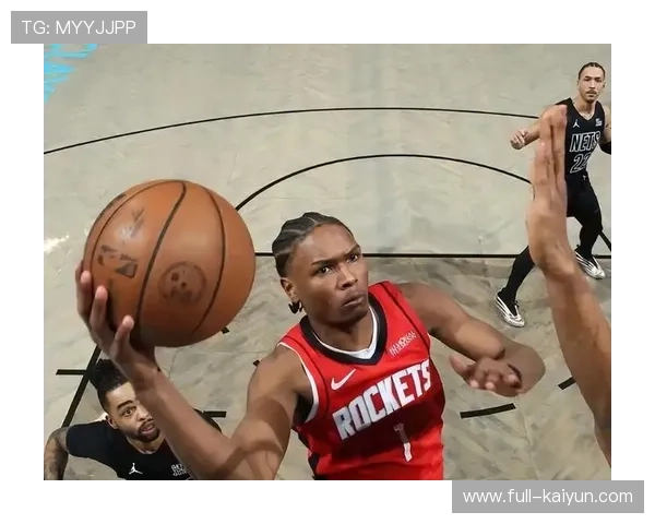 火箭主场迎战独行侠,内线优势与防守反击战术成焦点