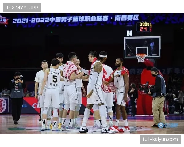 “回顾CBA全明星周末商业化尝试:音乐节与篮球赛的跨界融合效果评估” “回顾CBA全明星周末商业化尝试:音乐节与篮球赛的跨界融合效果评估”